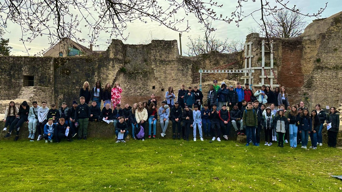 Image of students in Brie-Comte-Robert