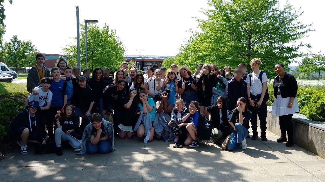 Students all smiles after an excellent trip