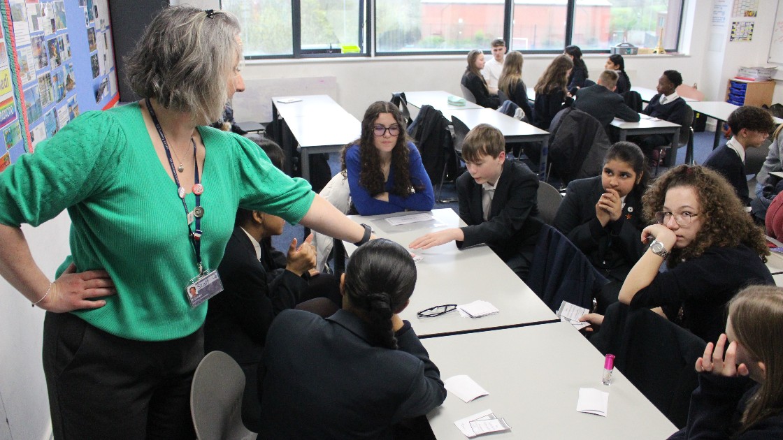 Speaking practice activities in French