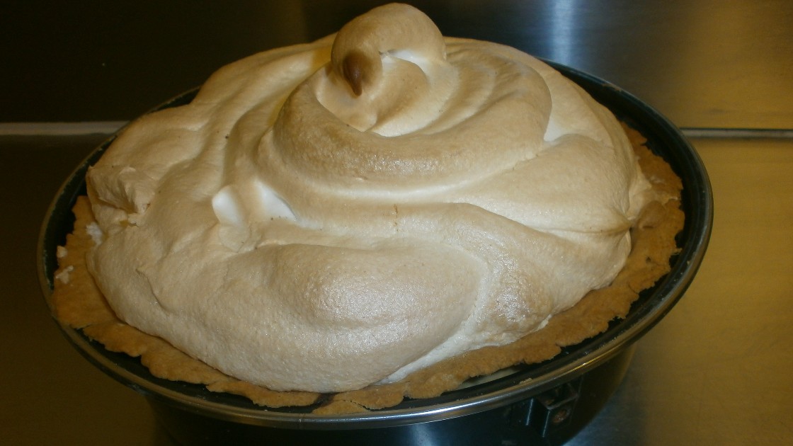 The finished product - lemon meringue pie